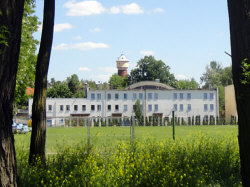 HOTEL pokoje noclegi wypoczynek konferencje imprezy w Swarzędzu Poznań Polska